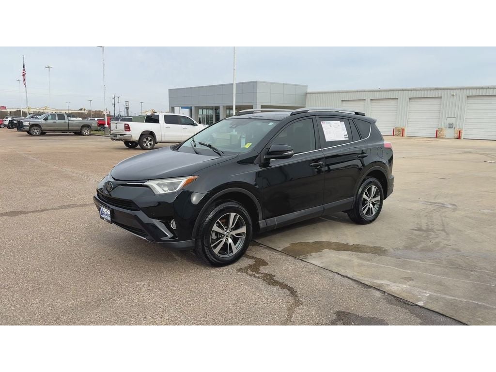 2018 Toyota RAV4 XLE