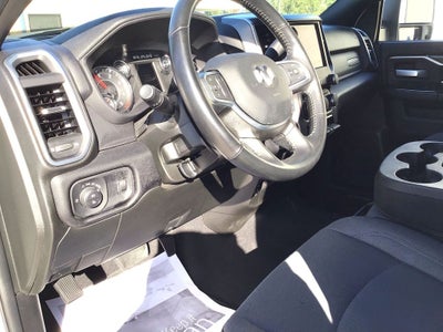 2024 RAM 3500 Big Horn Crew Cab 4x4 8' Box