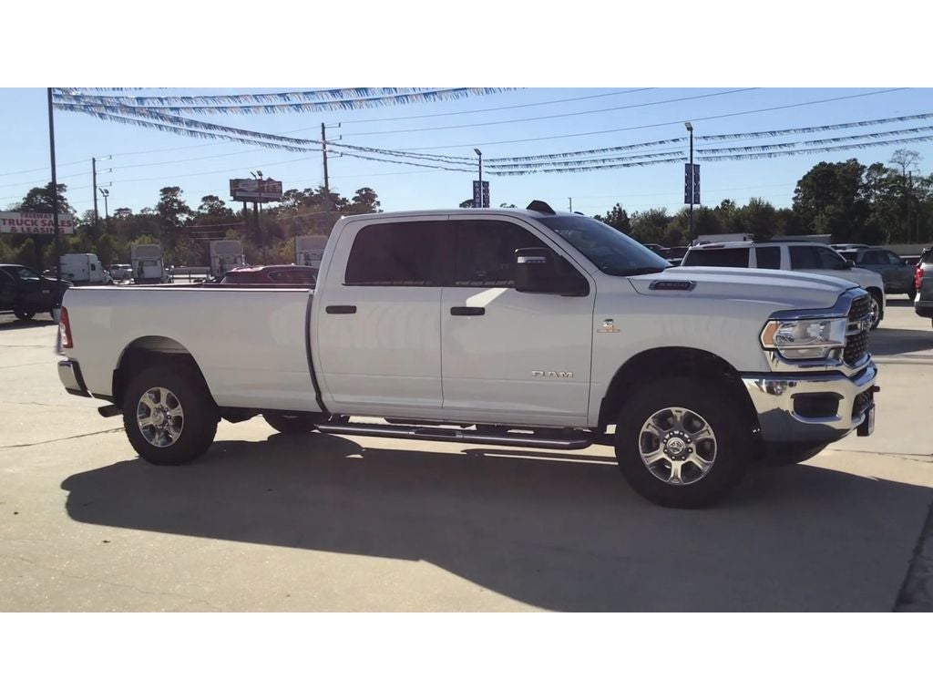 2024 RAM 3500 Big Horn Crew Cab 4x4 8' Box