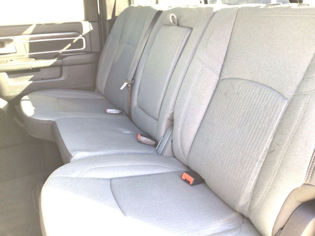 2024 RAM 3500 Big Horn Crew Cab 4x4 8' Box