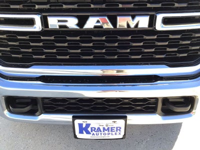 2024 RAM 3500 Big Horn Crew Cab 4x4 8' Box