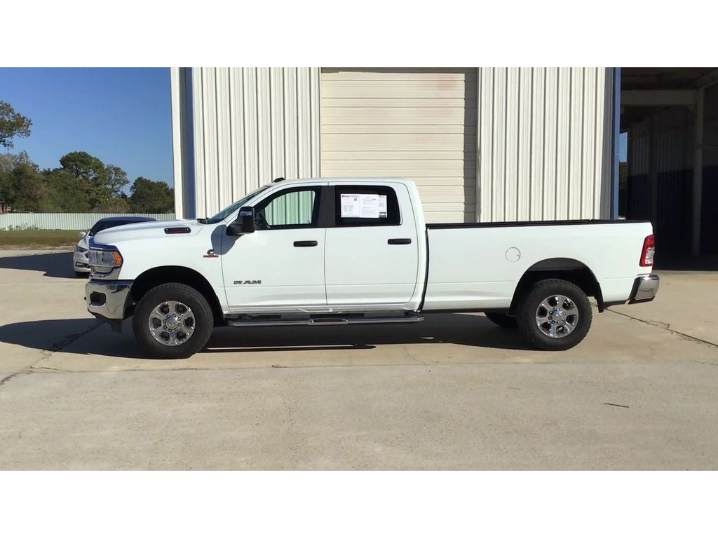 2024 RAM 3500 Big Horn Crew Cab 4x4 8' Box