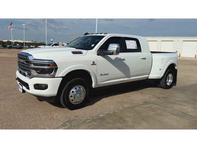 2025 RAM 3500 LimitedLimited Longhorn Mega Cab 4x4 6'4' Box