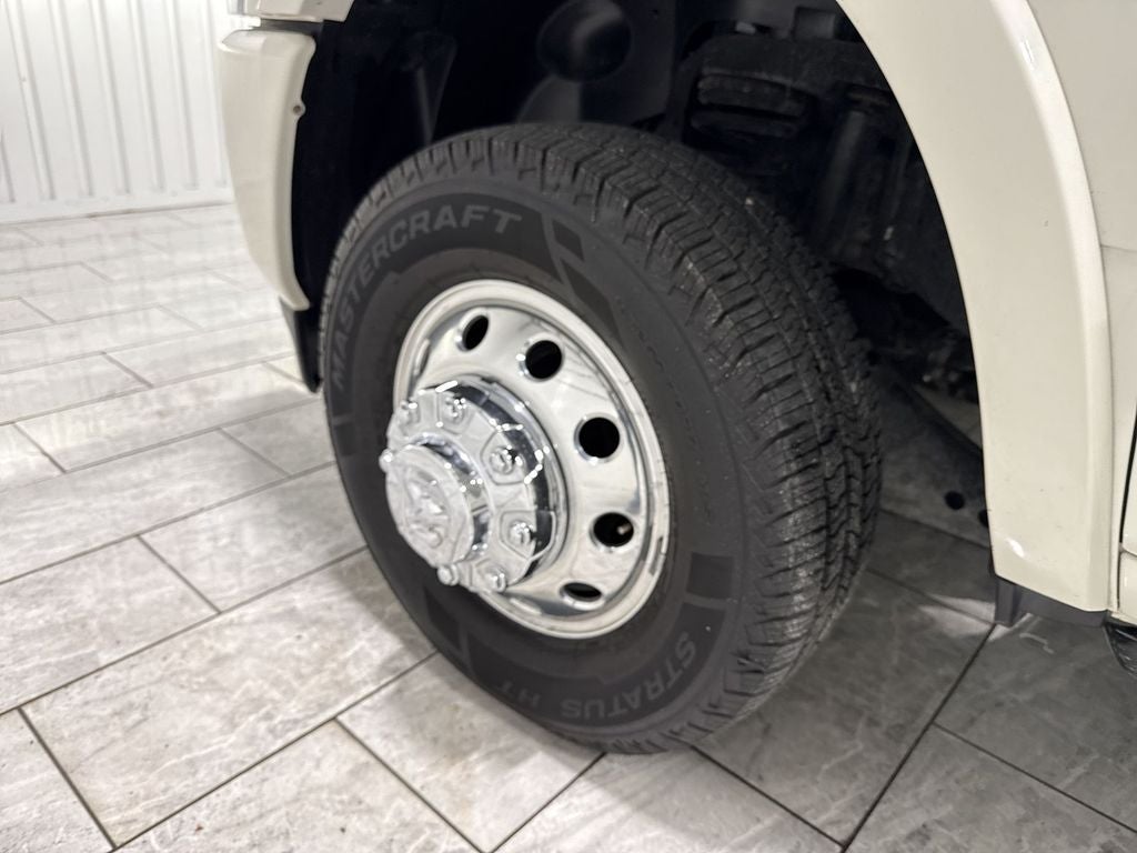 2021 RAM 3500 Limited Crew Cab 4x4 8' Box