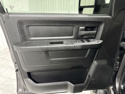 2025 RAM 2500 Tradesman Crew Cab 4x4 6'4' Box