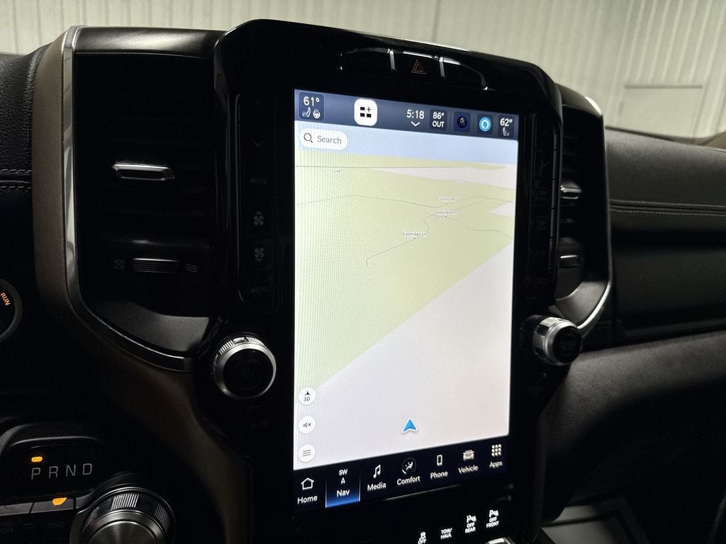 2022 RAM 2500 Laramie Crew Cab 4x4 6'4' Box