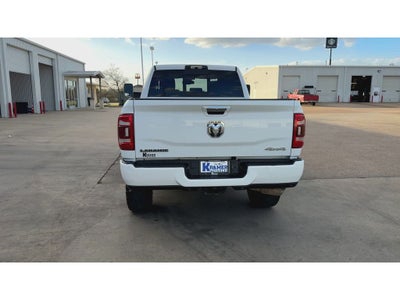 2022 RAM 2500 Laramie Crew Cab 4x4 6'4' Box