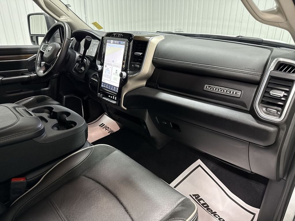 2024 RAM 2500 Laramie Crew Cab 4x4 6'4' Box