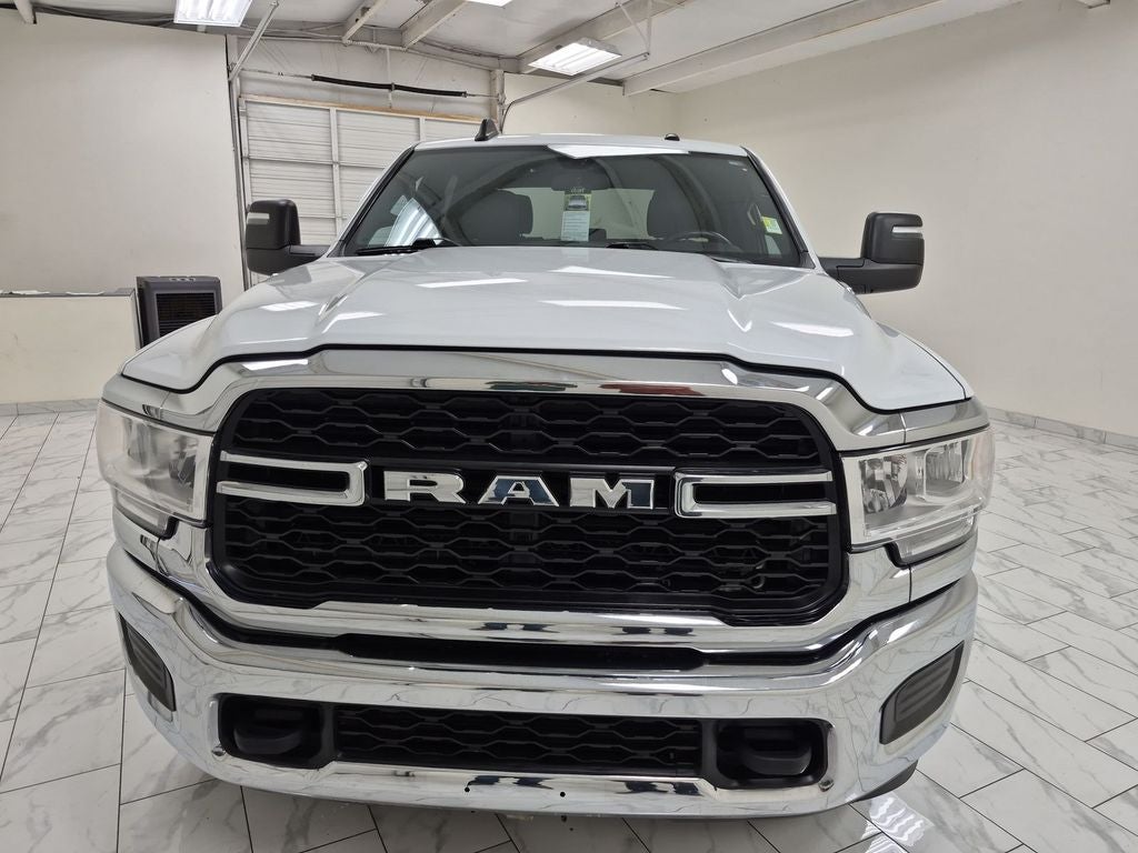 2023 RAM 2500 Tradesman Crew Cab 4x4 8' Box