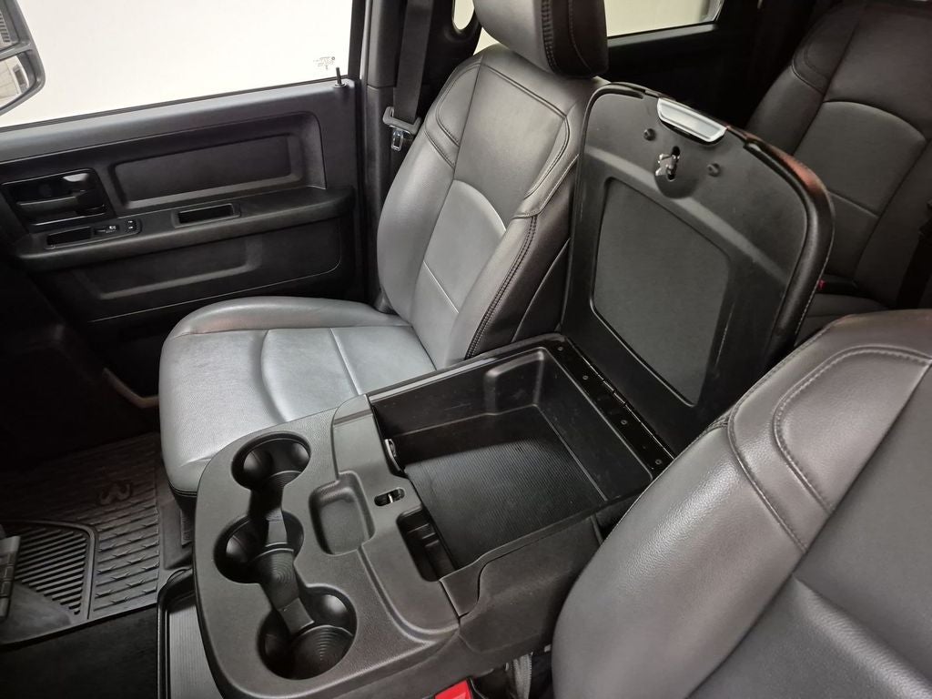 2023 RAM 2500 Tradesman Crew Cab 4x4 8' Box