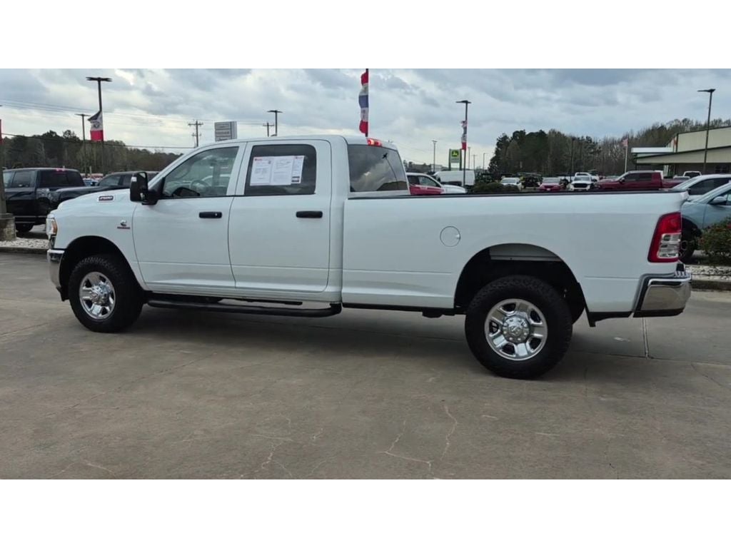 2023 RAM 2500 Tradesman Crew Cab 4x4 8' Box