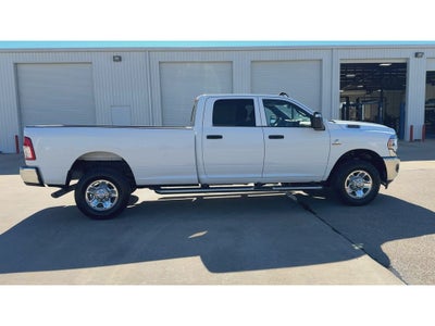 2023 RAM 2500 Tradesman Crew Cab 4x4 8' Box
