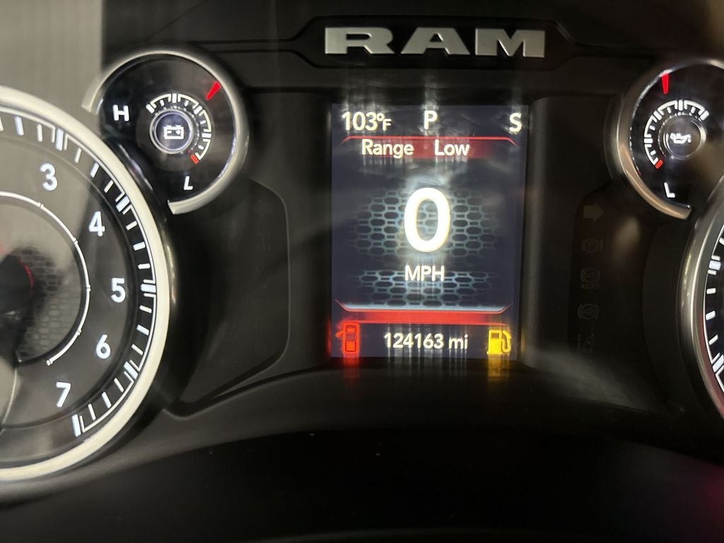 2022 RAM 2500 Lone Star Crew Cab 4x4 8' Box