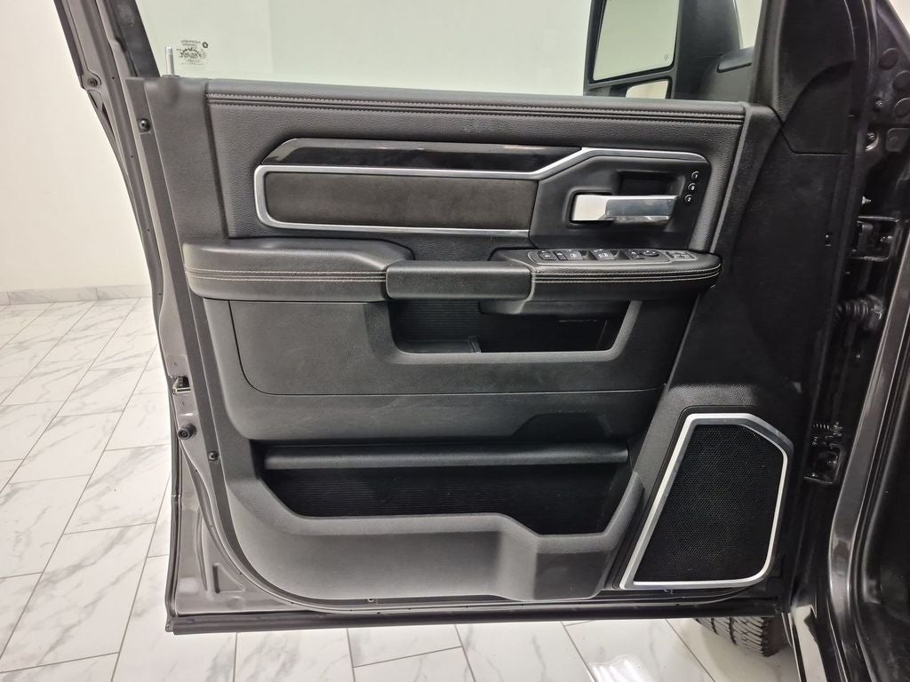 2023 RAM 2500 Laramie Mega Cab 4x4 6'4' Box