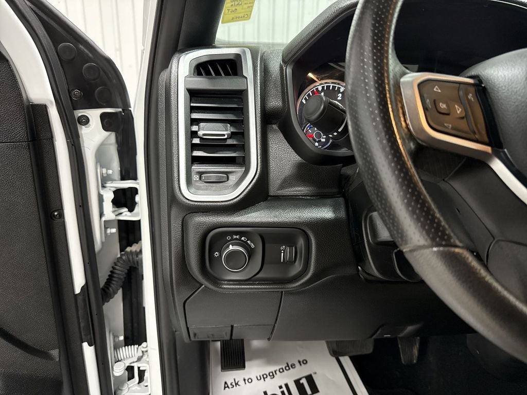2024 RAM 3500 Chassis Tradesman/SLT/Laramie/Limited