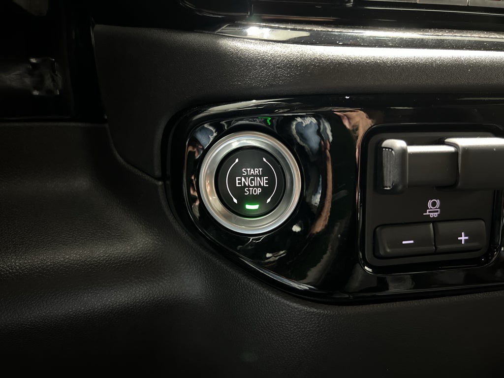 2024 Chevrolet Silverado 1500 4WD Crew Cab Short Bed ZR2