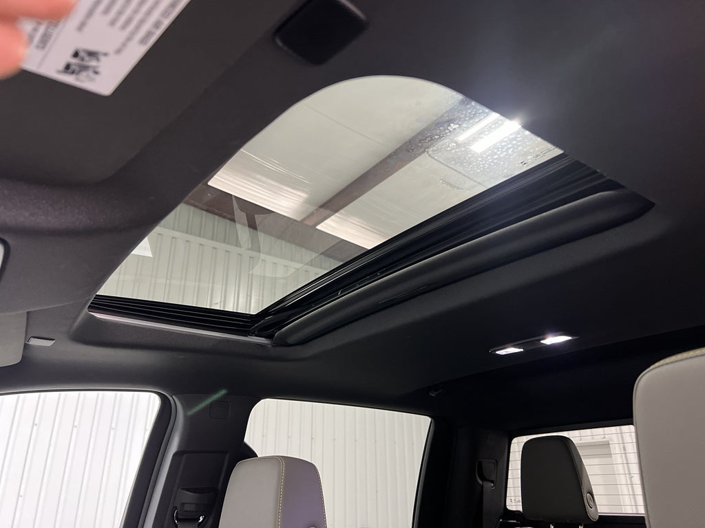 2024 Chevrolet Silverado 1500 4WD Crew Cab Short Bed ZR2