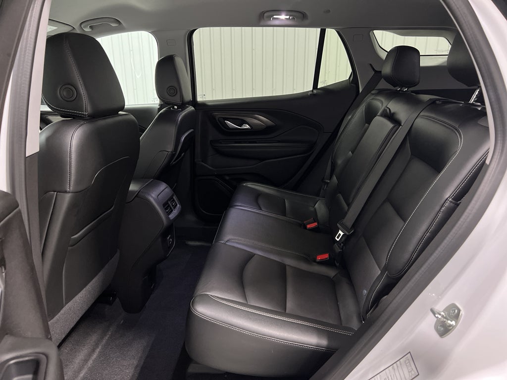 2024 GMC Terrain AWD SLT