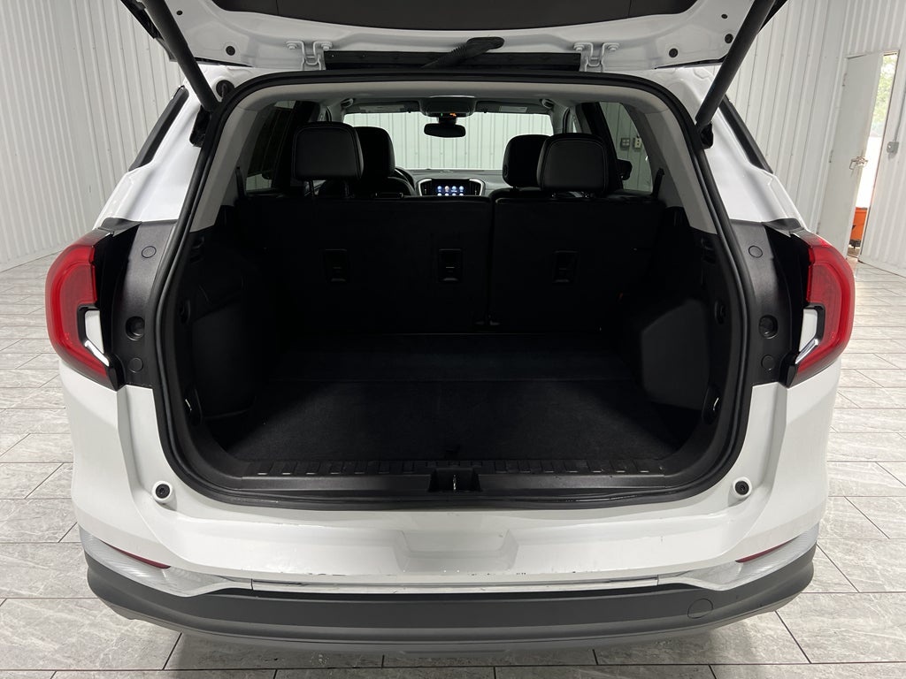 2024 GMC Terrain AWD SLT