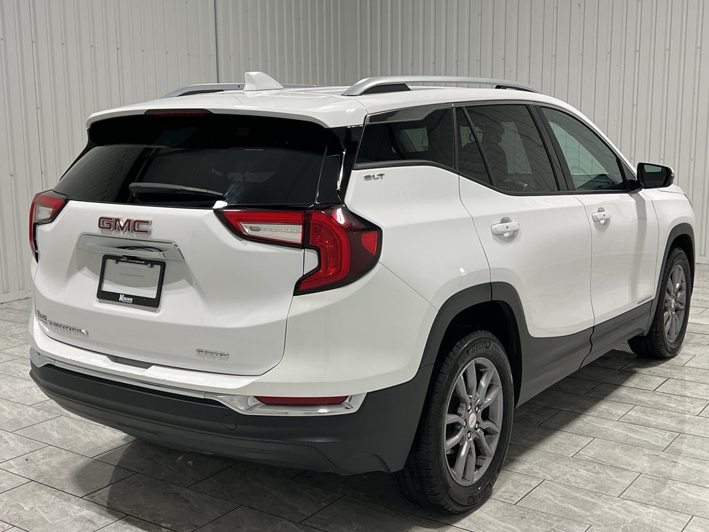 2024 GMC Terrain AWD SLT