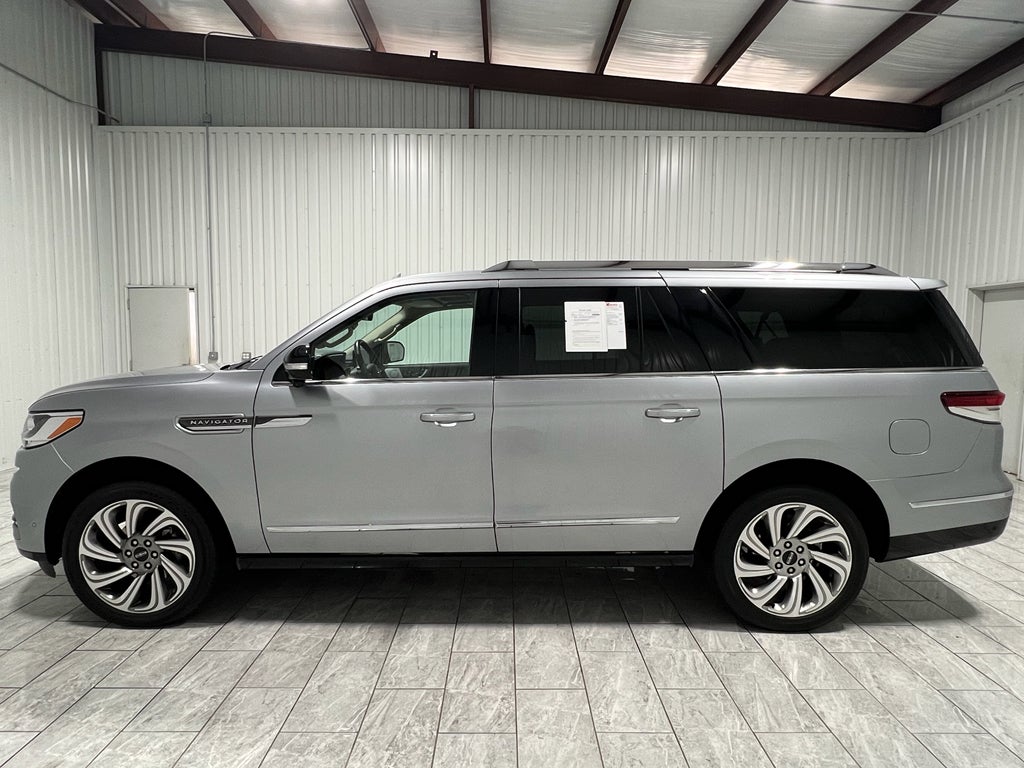 2023 Lincoln Navigator Reserve L