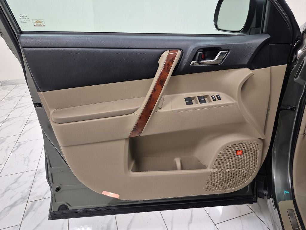 2012 Toyota Highlander Limited V6