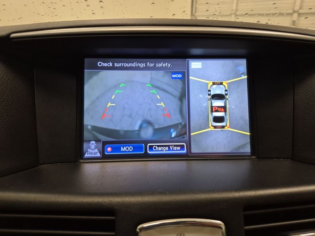 2015 INFINITI Q70L 5.6