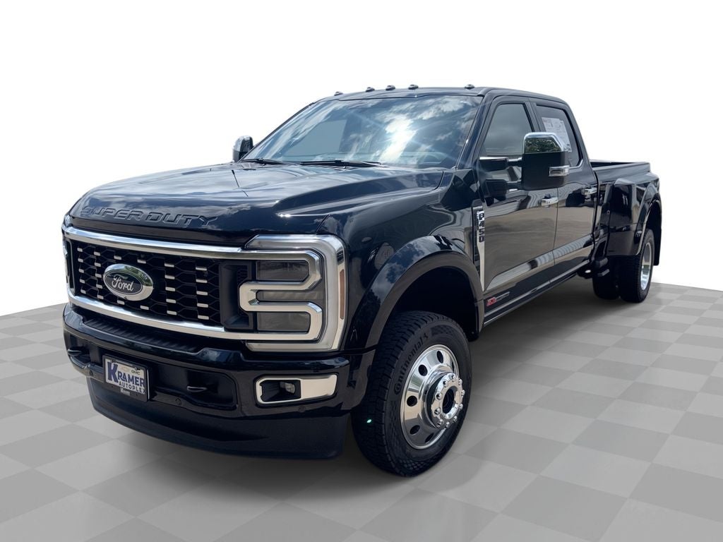2026 Ford F-450 Platinum 4x4 Crew Cab 8' Box DRW's photo