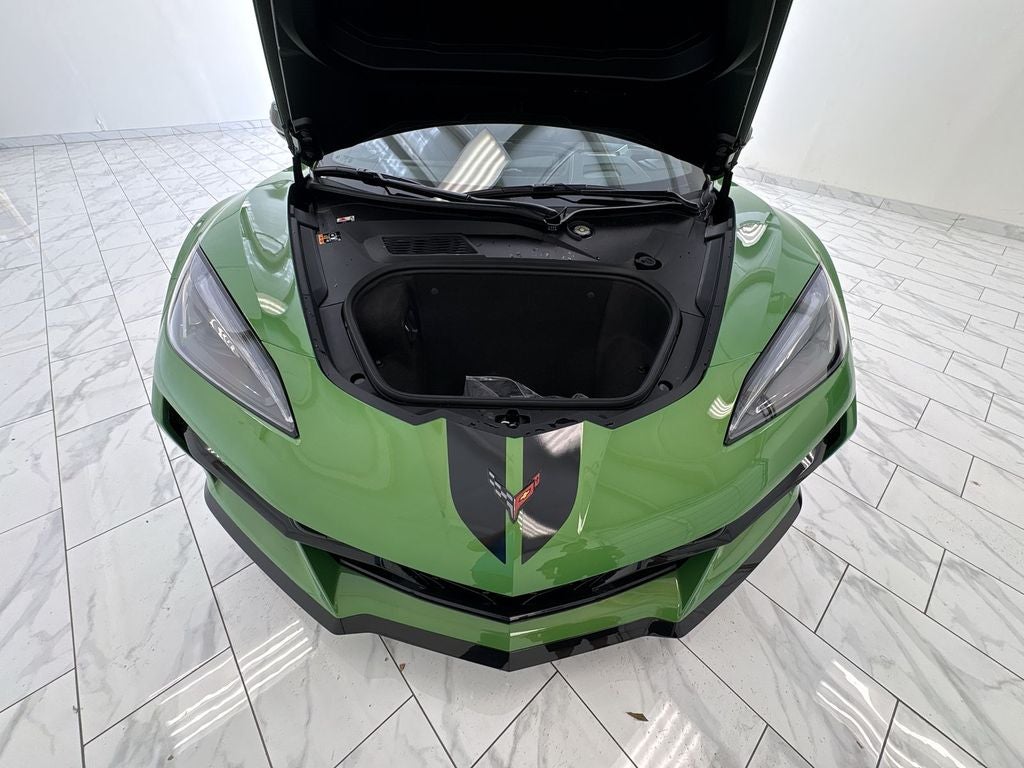 2026 Chevrolet Corvette E-Ray 1LZ