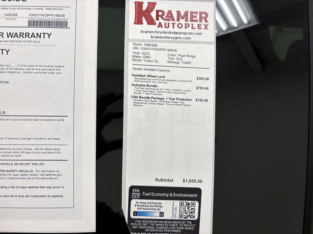 2023 GMC Yukon XL SLE