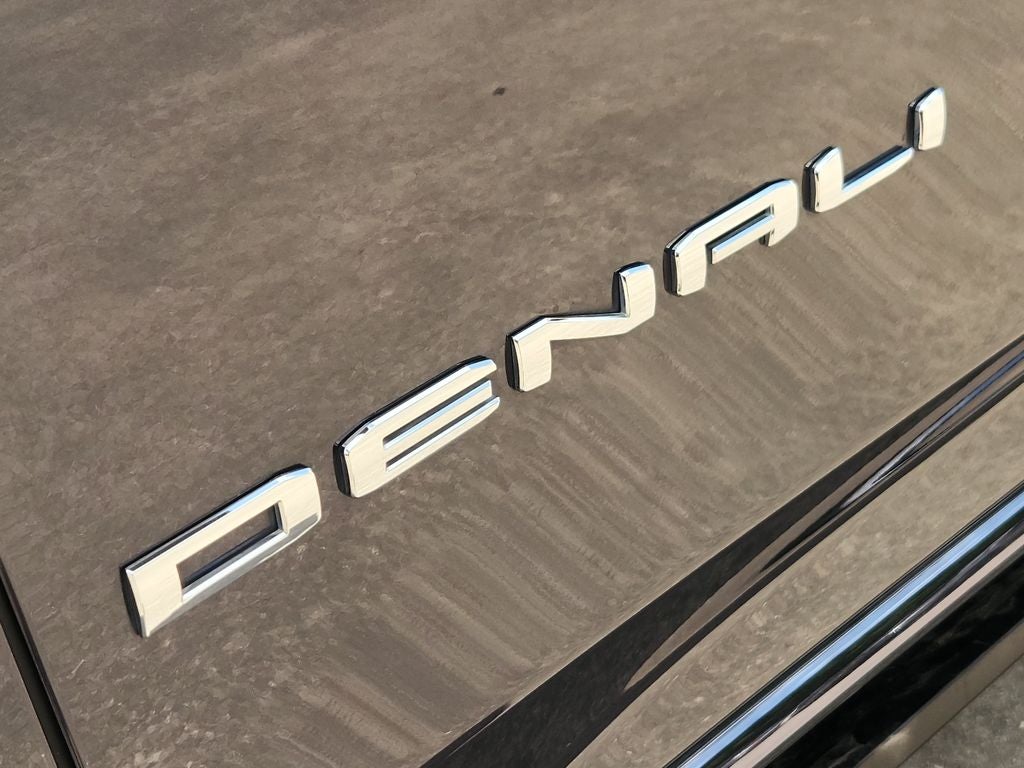 2023 GMC Yukon XL Denali Ultimate