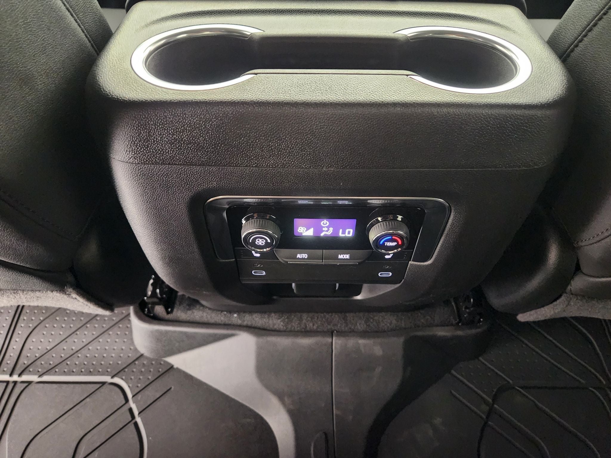 2027 Chevrolet Tahoe Z71