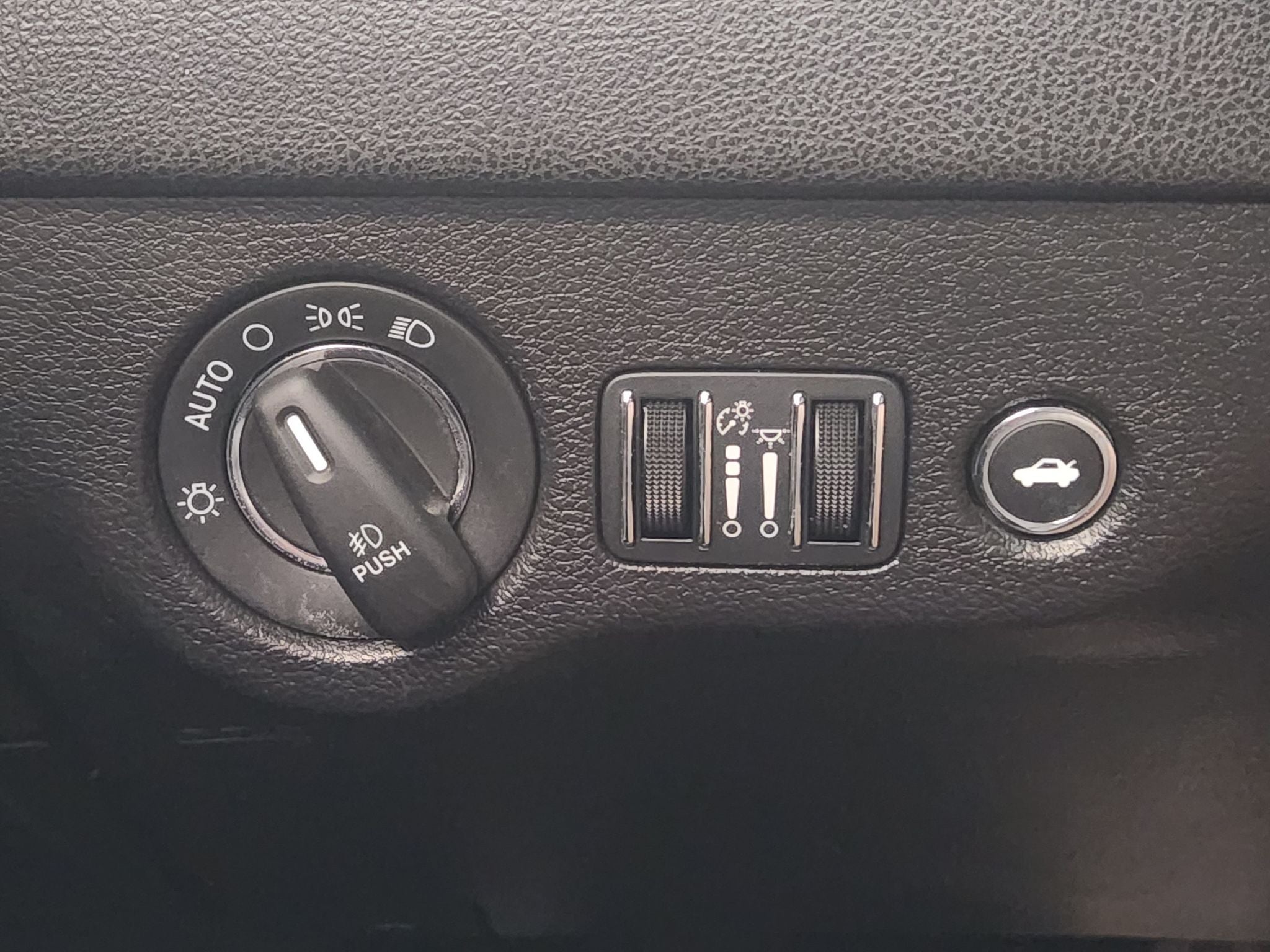 2022 Chrysler 300 Touring L
