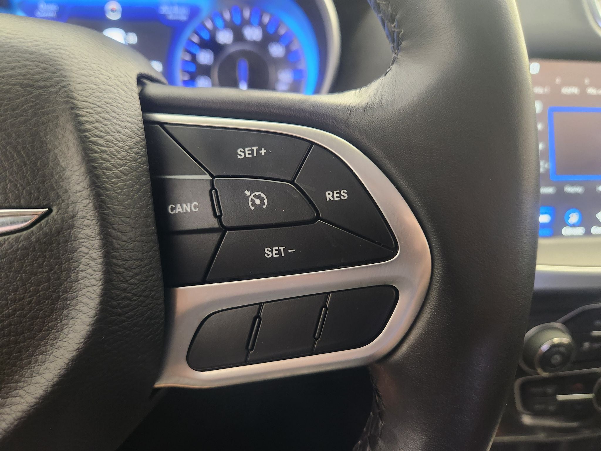 2022 Chrysler 300 Touring L