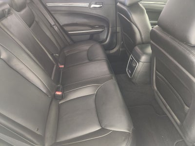 2022 Chrysler 300 Touring L