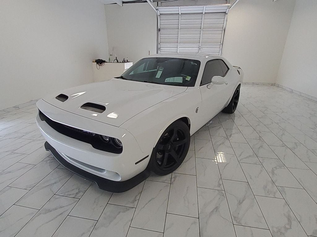 2023 Dodge Challenger SRT Hellcat Jailbreak Auto's photo