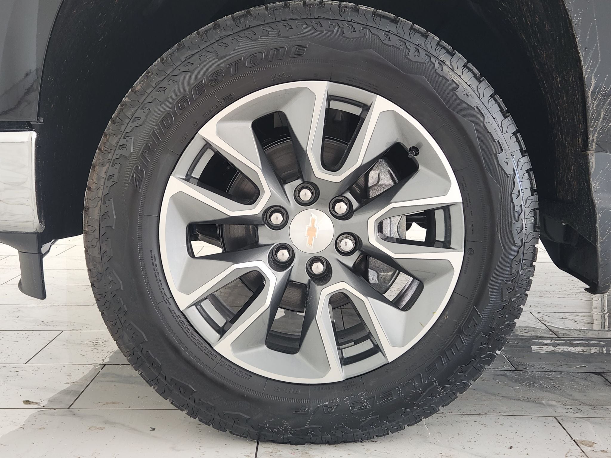 2026 Chevrolet Silverado 1500 LT - Photo 10