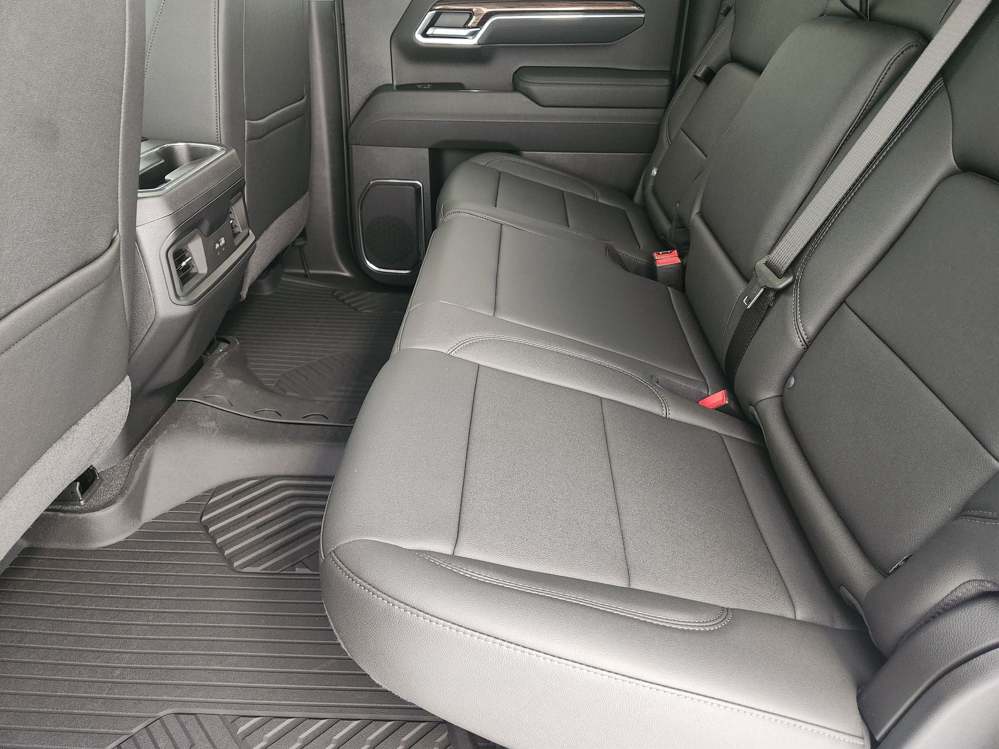 2026 Chevrolet Silverado 1500 LT - Photo 31