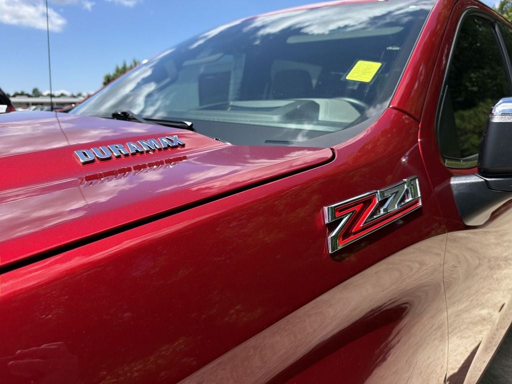 2025 Chevrolet Silverado 1500 LTZ