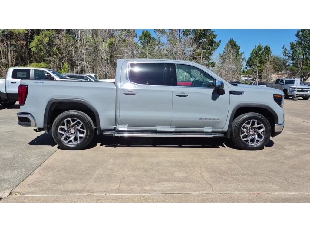 2024 GMC Sierra 1500 SLE