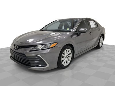 2022 Toyota Camry LE