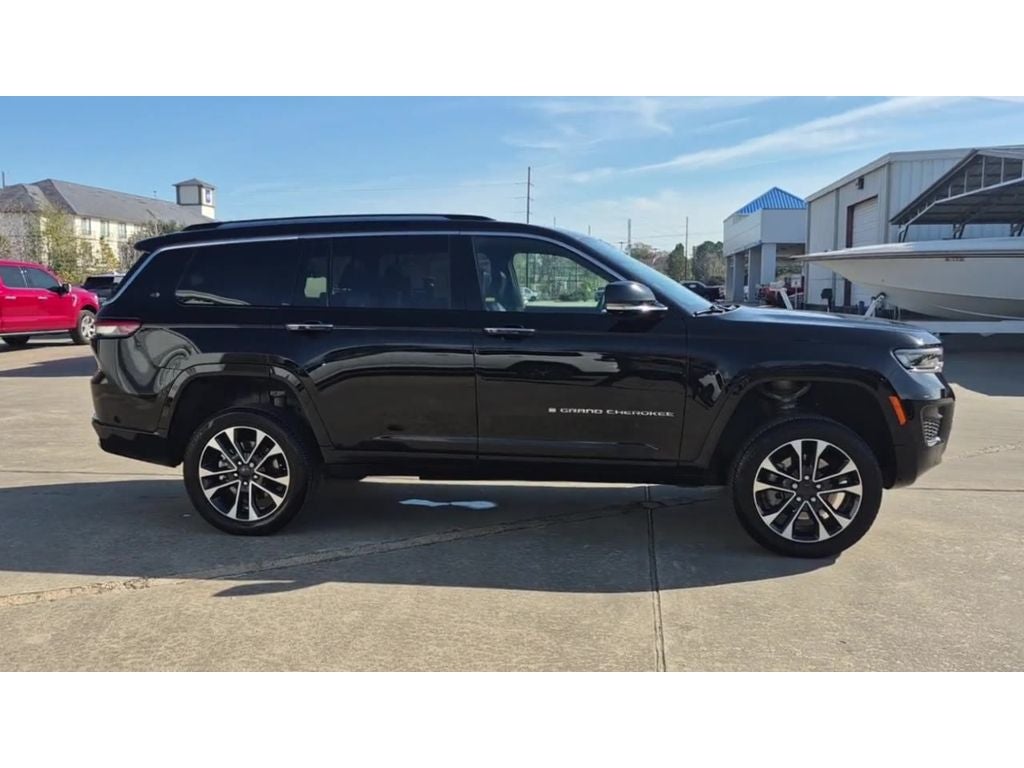 2022 Jeep Grand Cherokee L Overland 4x4