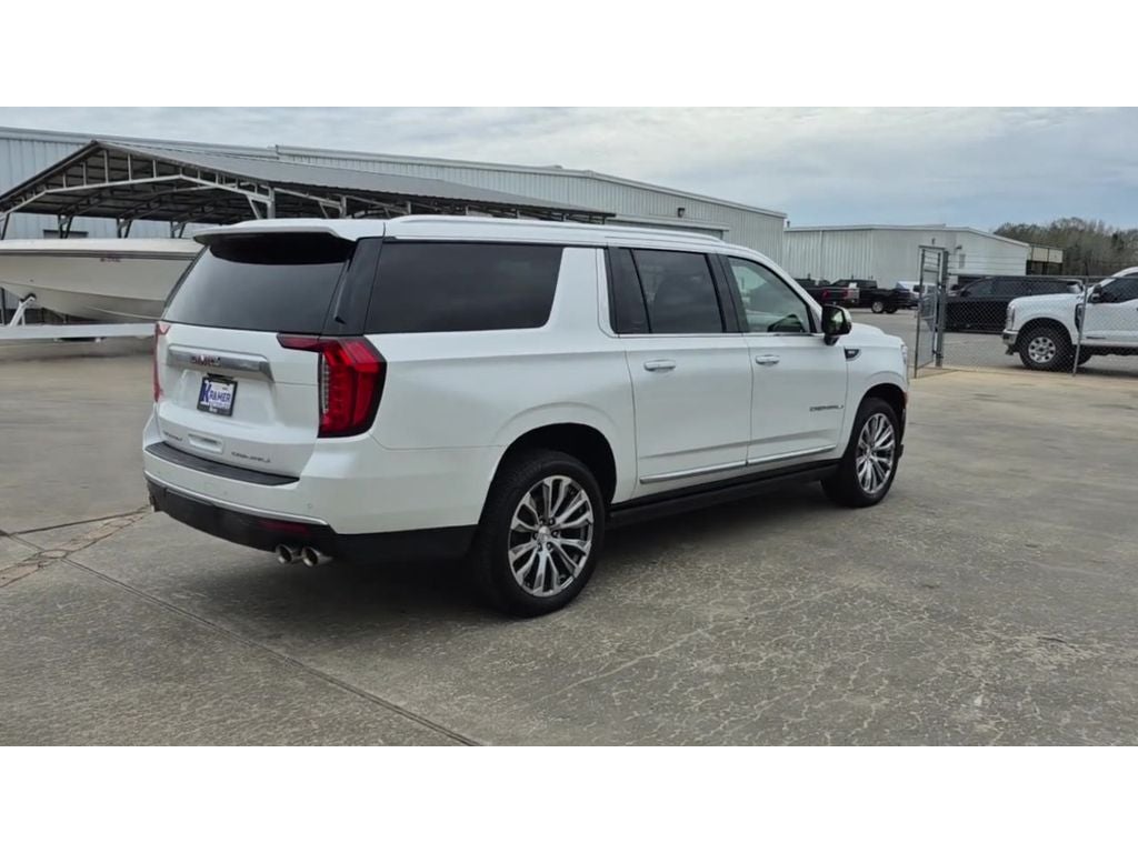 2022 GMC Yukon XL Denali