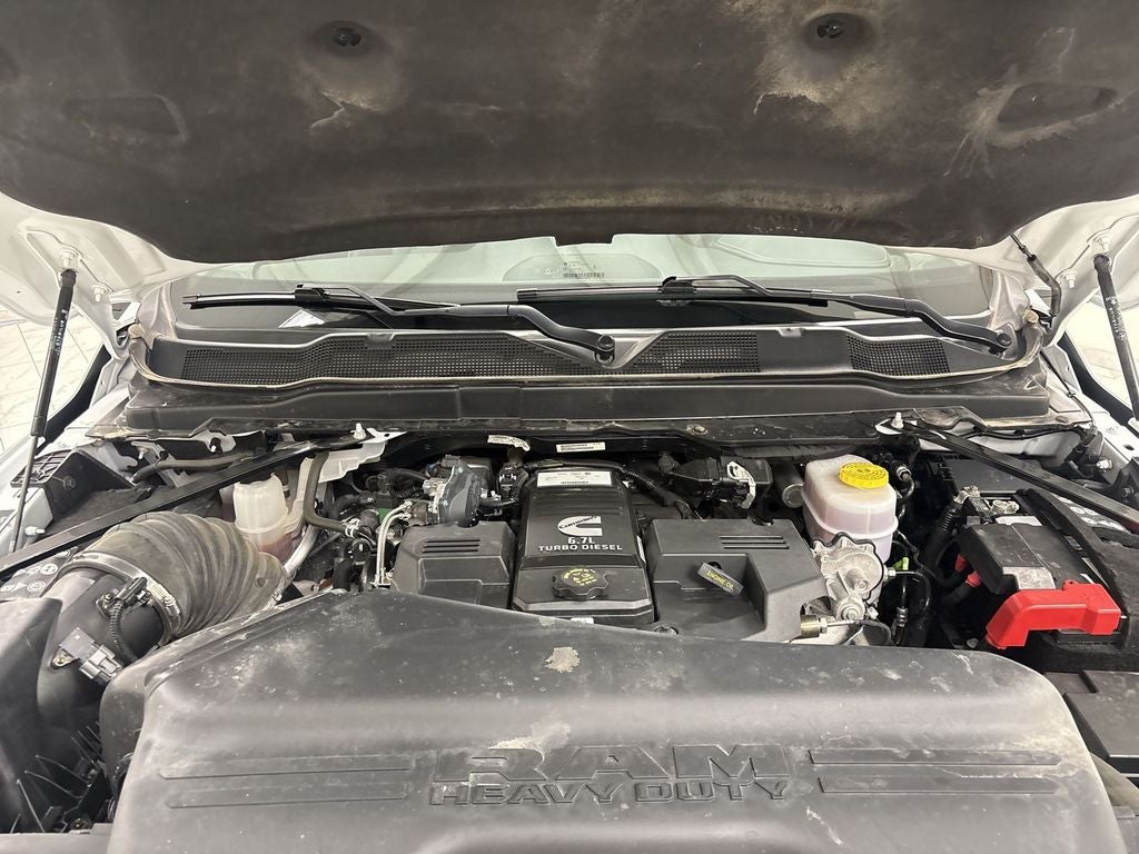 2024 RAM 2500 Laramie Crew Cab 4x4 6'4" Box