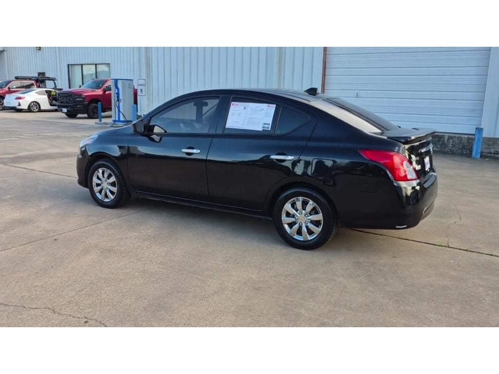 2017 Nissan Versa 1.6 S