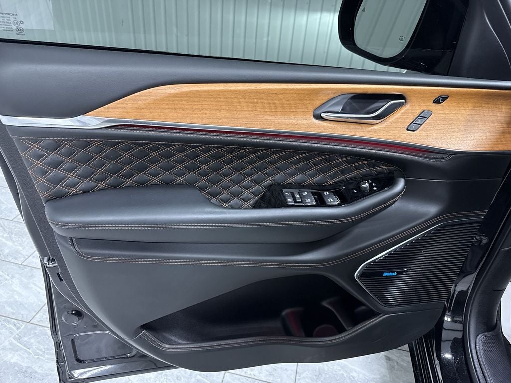 2025 Jeep Grand Cherokee Summit Reserve 4x4