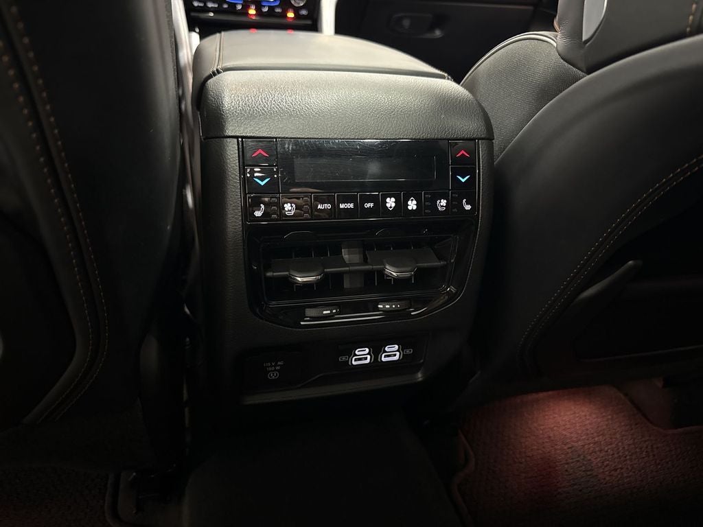 2025 Jeep Grand Cherokee Summit Reserve 4x4