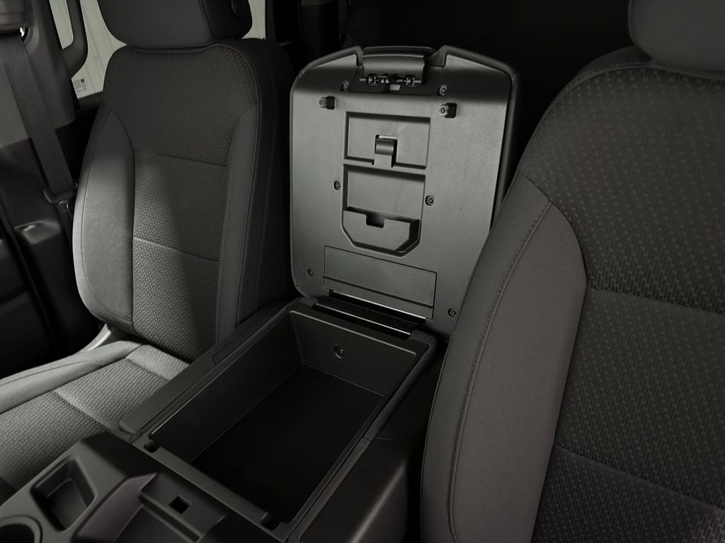 2026 Chevrolet Silverado 3500 HD WT DRW