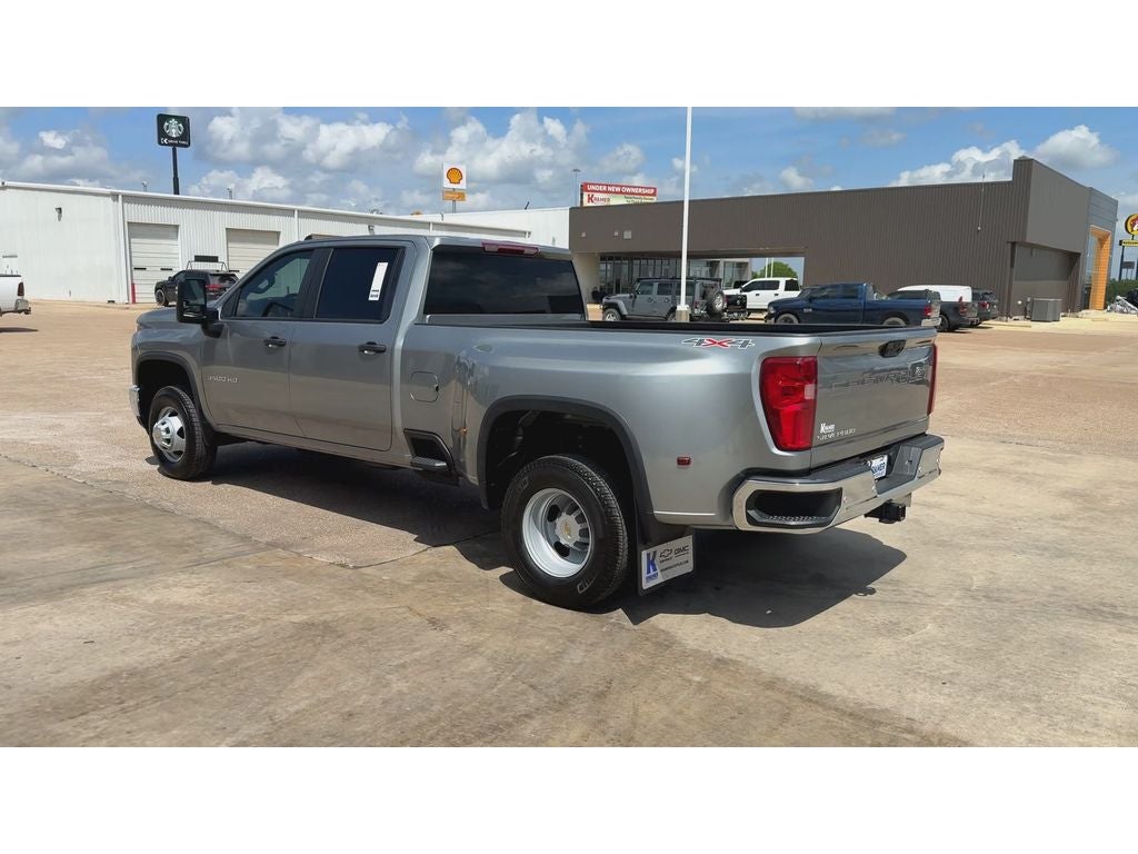 2026 Chevrolet Silverado 3500 HD WT DRW