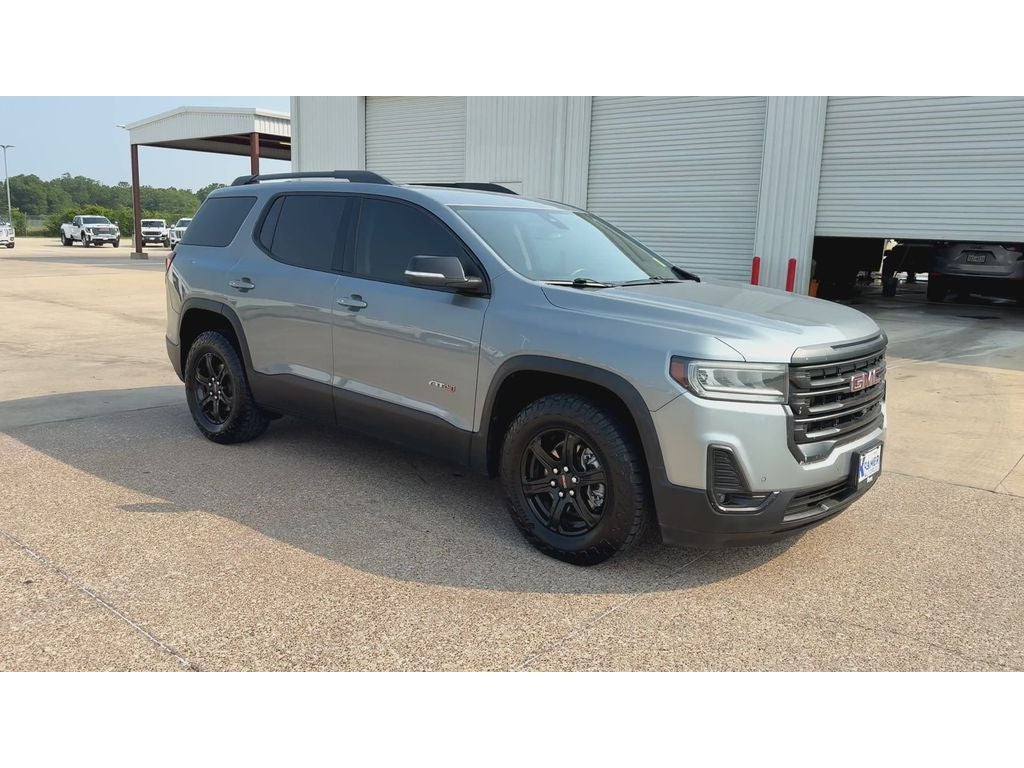 2023 GMC Acadia AT4